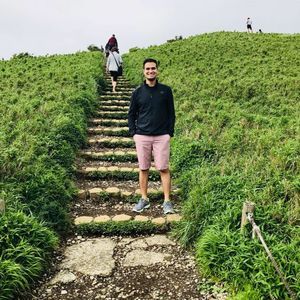 Meet your Posher, Samir